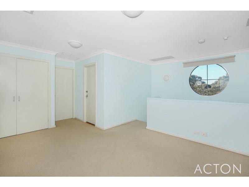 1/10 Waterside Drive, Dudley Park WA 6210