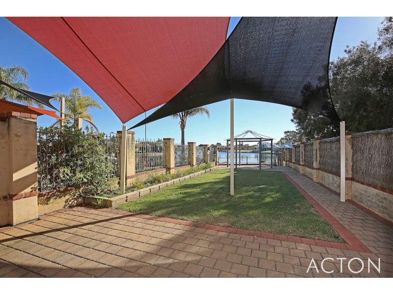 1/10 Waterside Drive, Dudley Park WA 6210