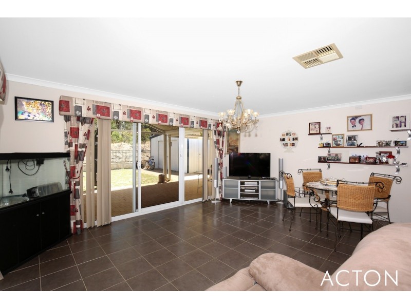 83 Meadow Springs Drive, Meadow Springs WA 6210