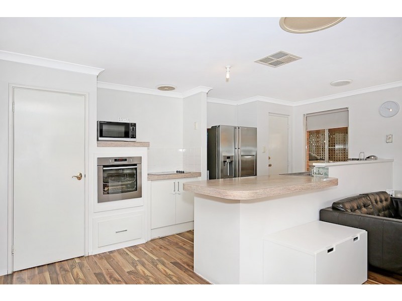 5 Castleward Place, Erskine WA 6210