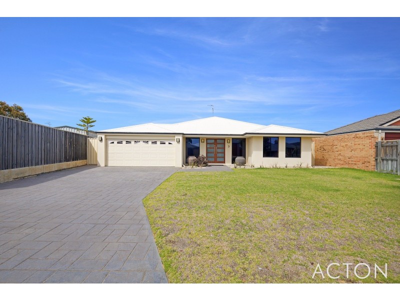 3 Lutea Road, Halls Head WA 6210