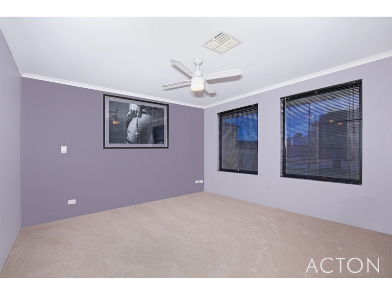 3 Lutea Road, Halls Head WA 6210