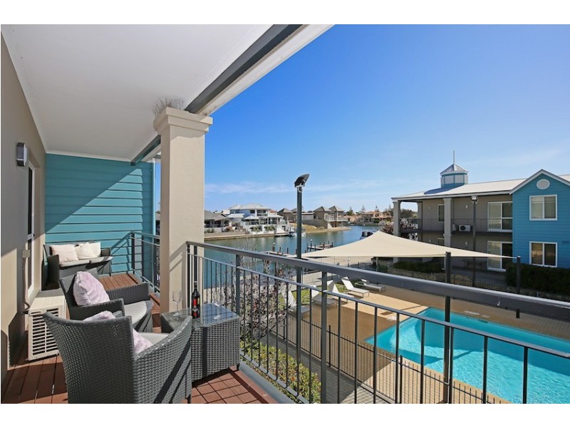 53/20 Apollo Place, Halls Head WA 6210