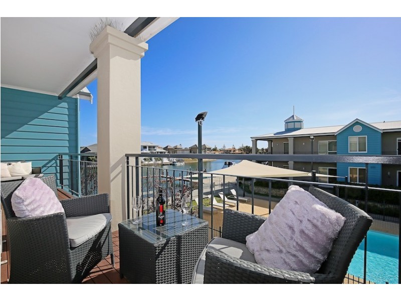 53/20 Apollo Place, Halls Head WA 6210