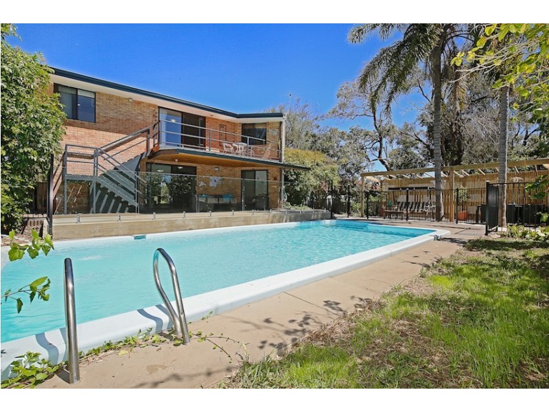 4 Mulberry Close, Bouvard WA 6211