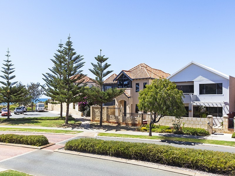 50 Westview Parade, Wannanup WA 6210