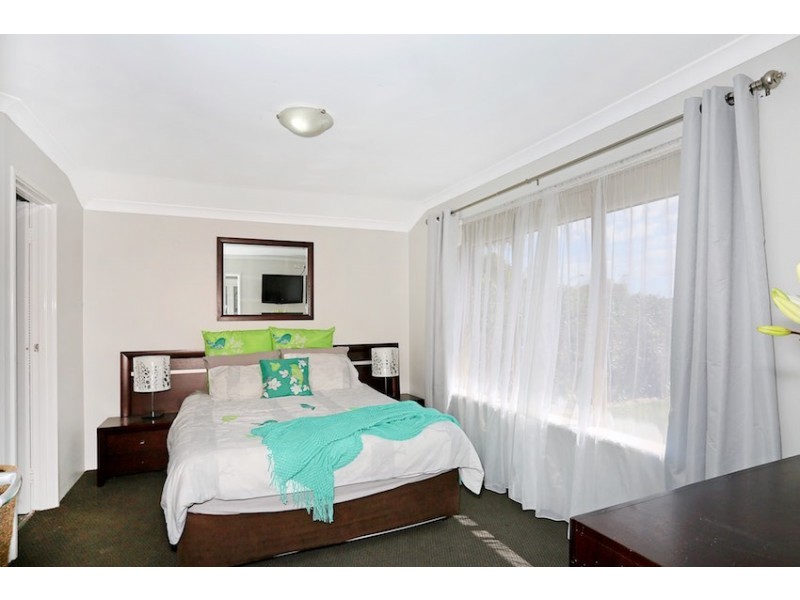 6 Hovea Place, Coodanup WA 6210