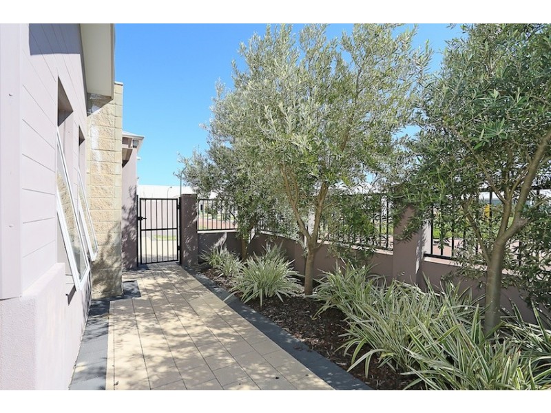 6 Cujong Road, Falcon WA 6210