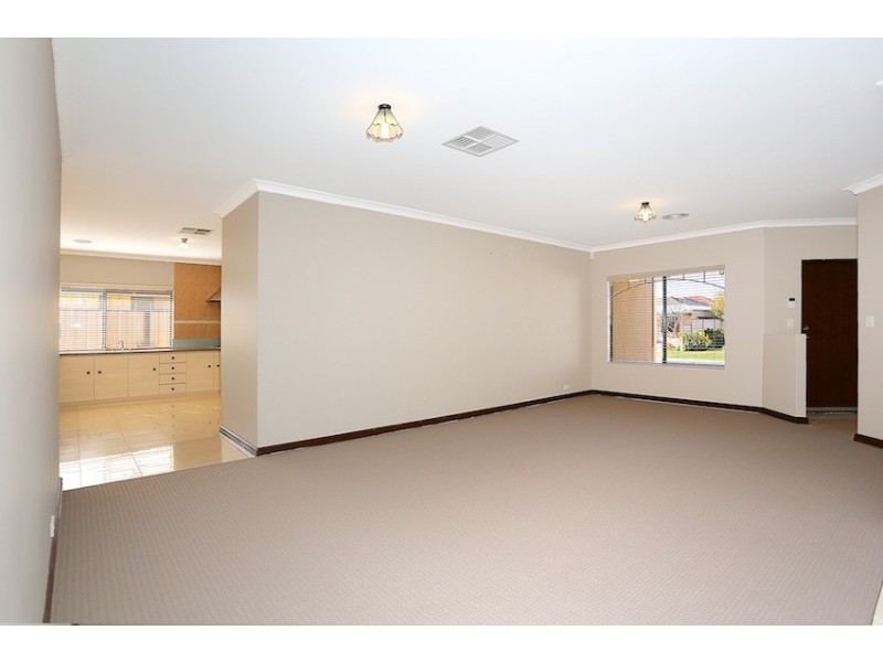 19 Tamar Break, Madora Bay WA 6210