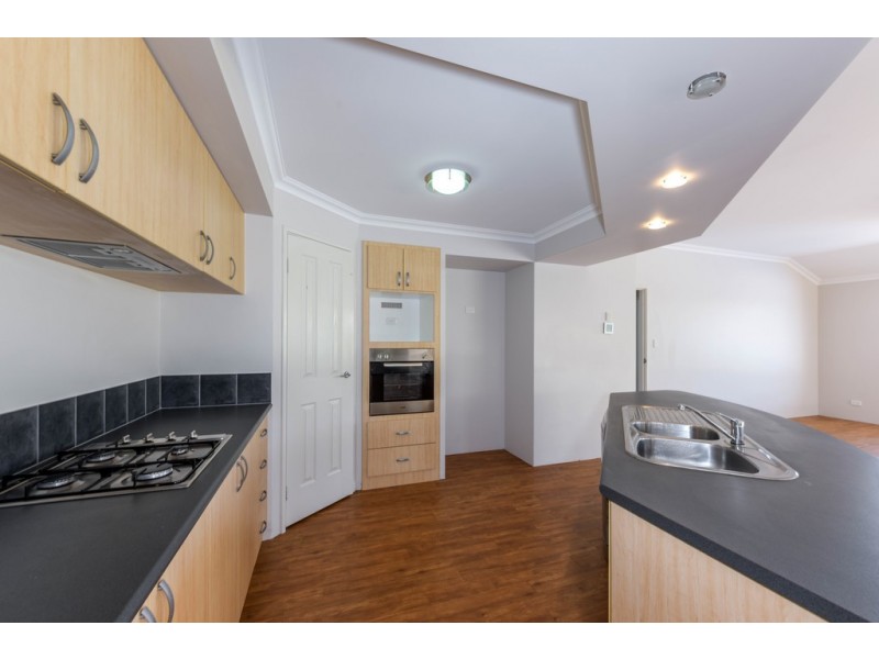 52 Seascapes Boulevard, Halls Head WA 6210