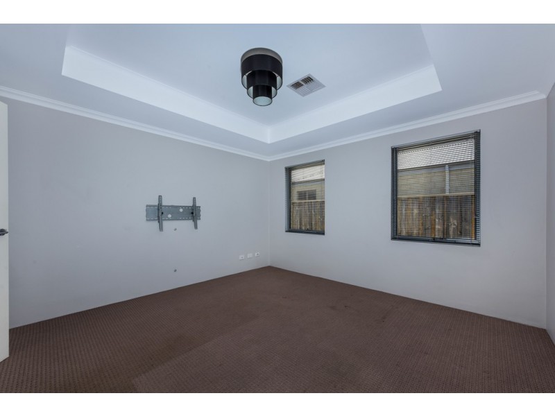 52 Seascapes Boulevard, Halls Head WA 6210