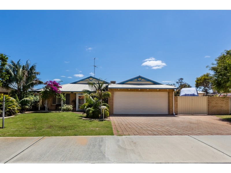 76 Ronsard Drive, San Remo WA 6210