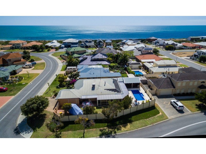 76 Ronsard Drive, San Remo WA 6210