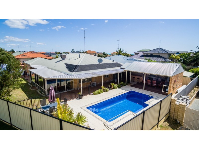 76 Ronsard Drive, San Remo WA 6210