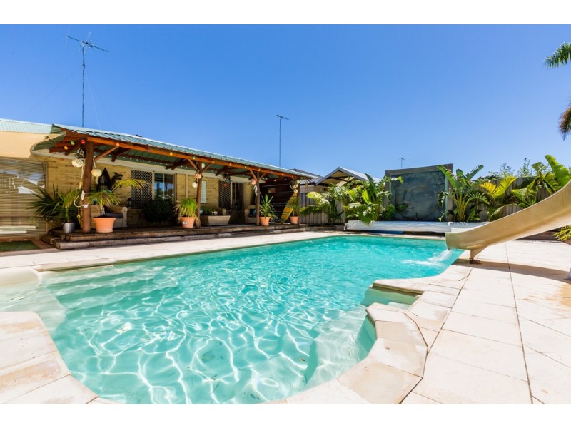 17 Kuta Lane, Halls Head WA 6210