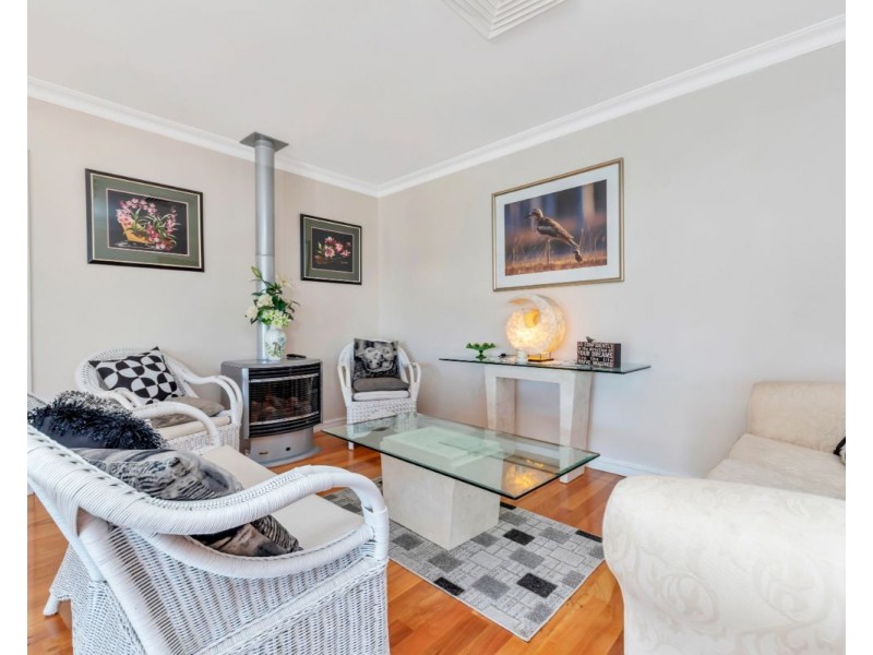 1 Carnarvon Way, Erskine WA 6210