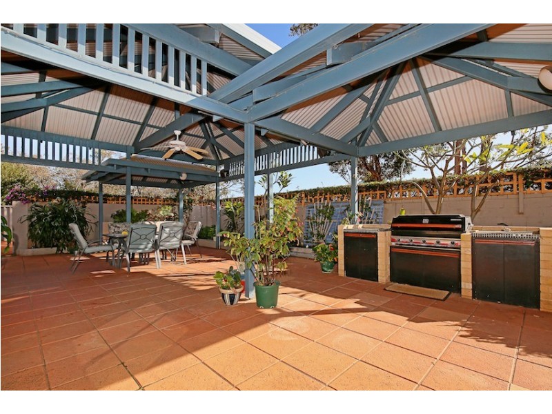 15 Willoughbridge Crescent, Erskine WA 6210