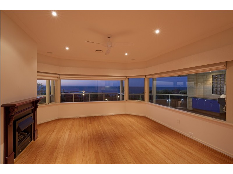 15 Magnetic Square, Halls Head WA 6210