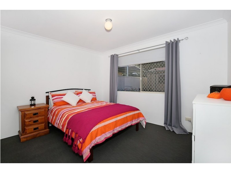 4 Willoughbridge Crescent, Erskine WA 6210