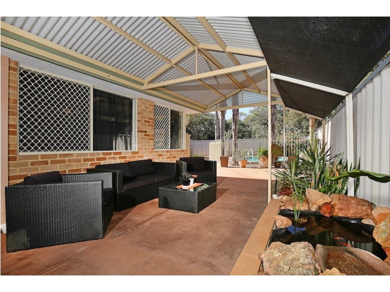 4 Willoughbridge Crescent, Erskine WA 6210