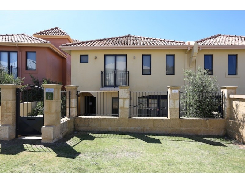 6/2 The Pass, Dawesville WA 6211