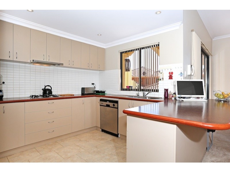 6/2 The Pass, Dawesville WA 6211