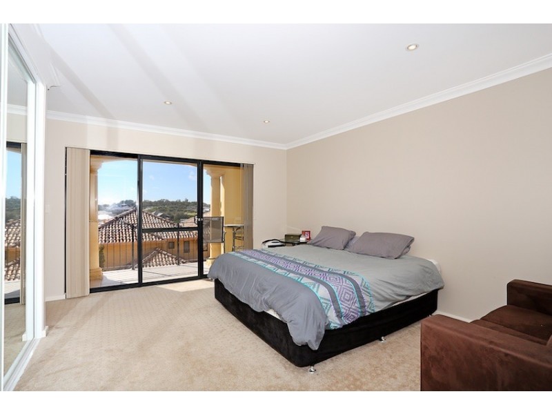 6/2 The Pass, Dawesville WA 6211