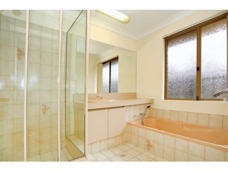 45 Blackwood Parade, Dudley Park WA 6210