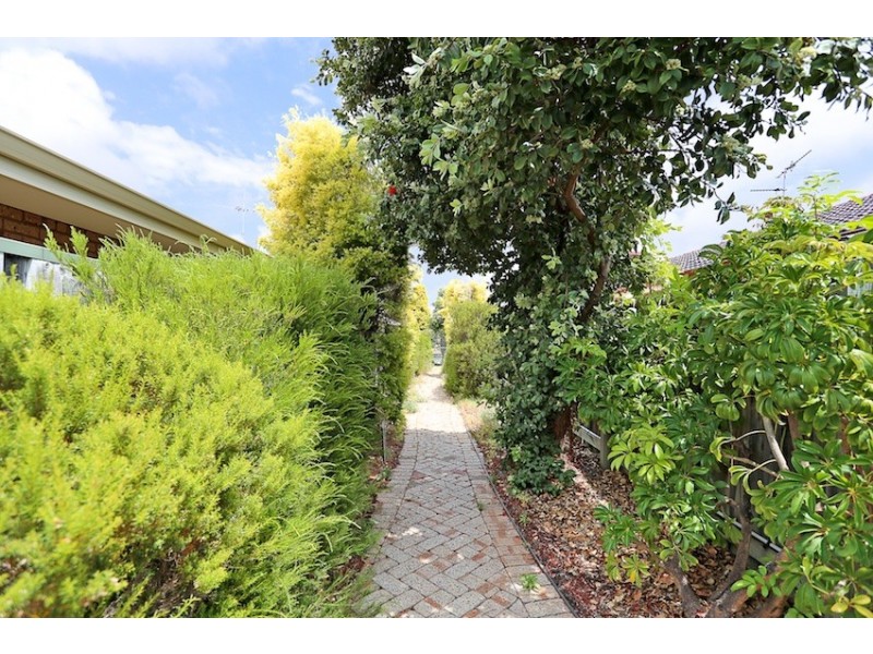 45 Blackwood Parade, Dudley Park WA 6210