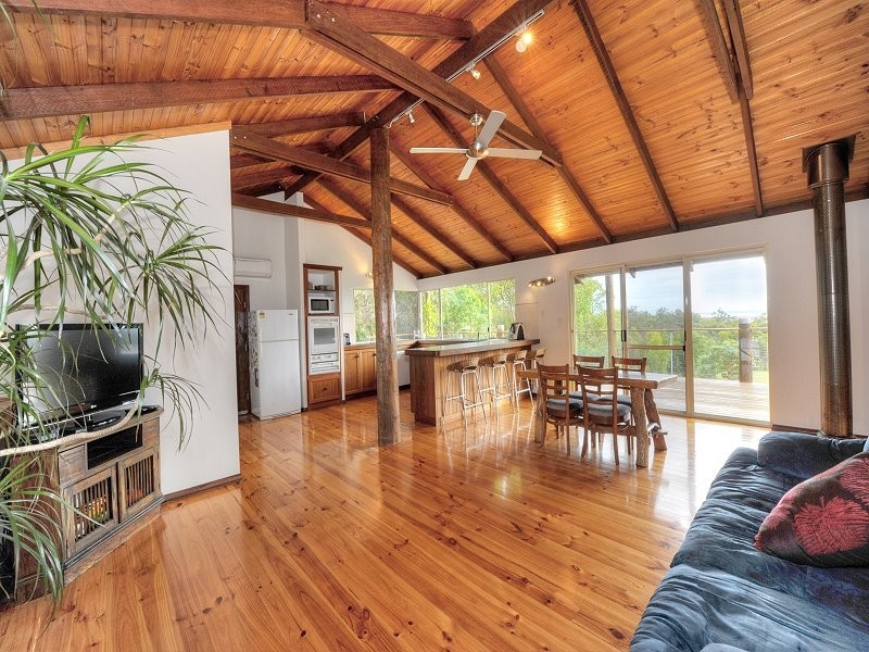 87 Thompson Street, Lake Clifton WA 6215