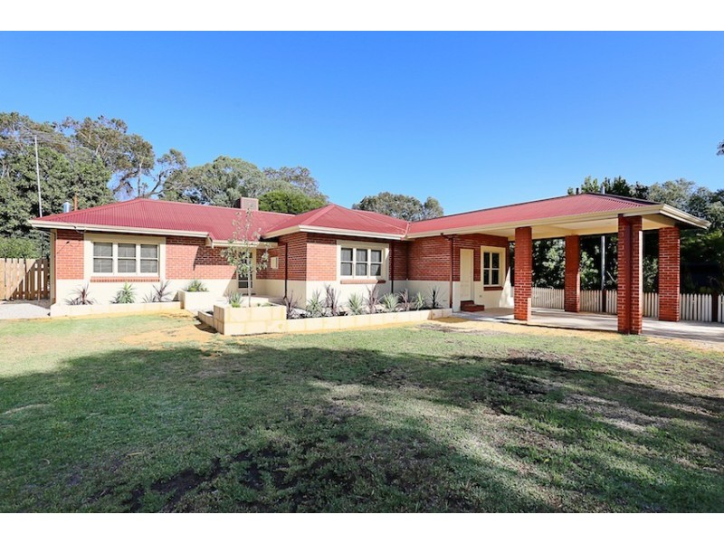 10 Paterson Road, Pinjarra WA 6208