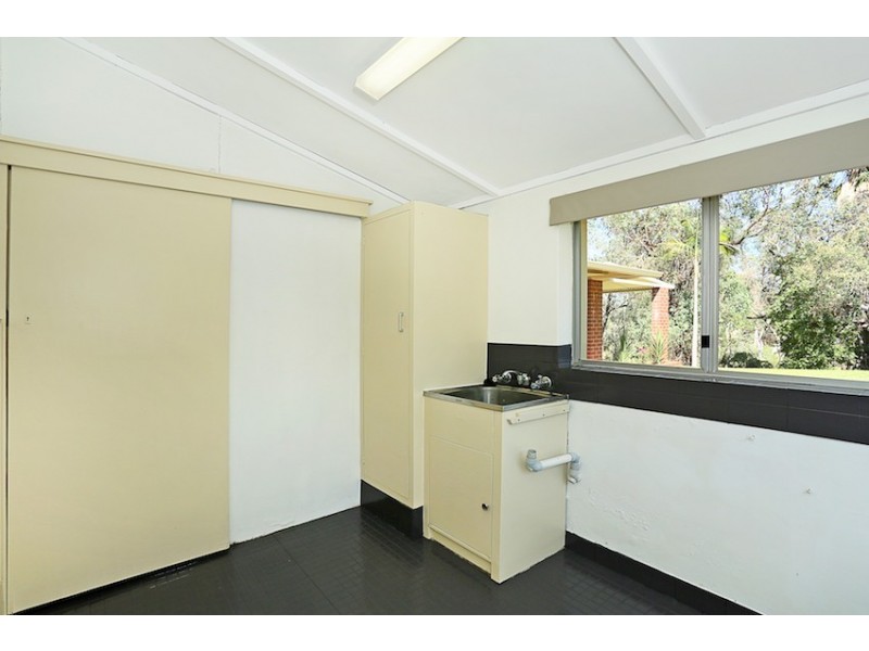 10 Paterson Road, Pinjarra WA 6208