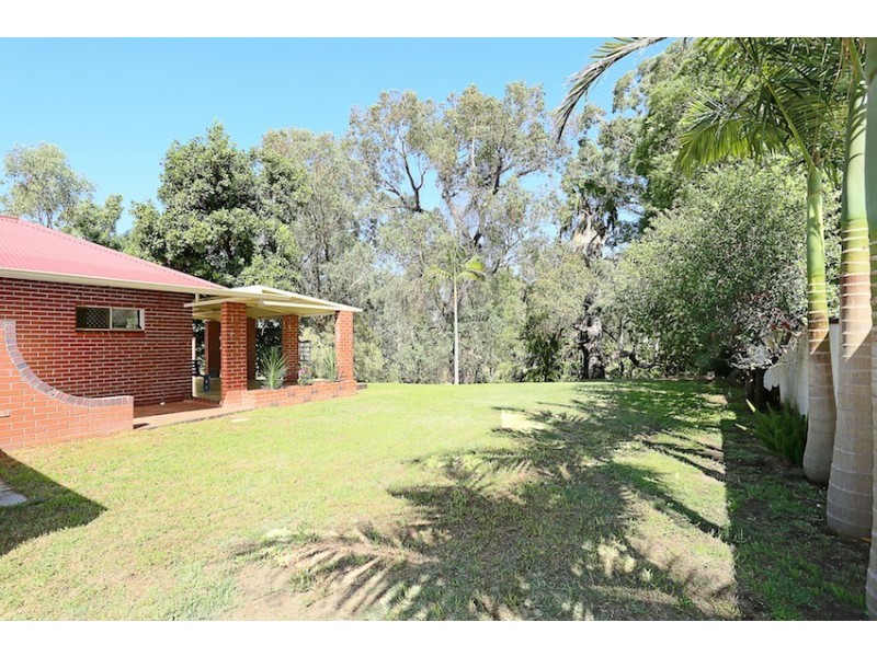 10 Paterson Road, Pinjarra WA 6208