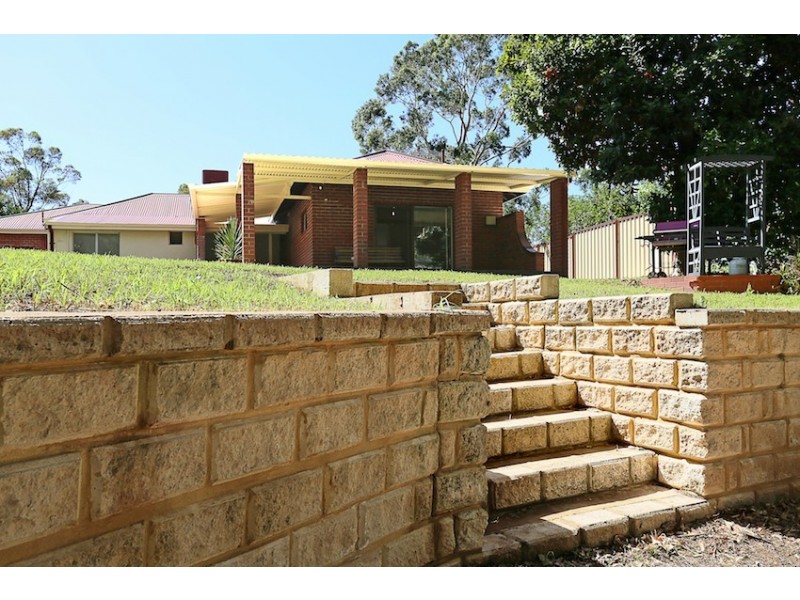 10 Paterson Road, Pinjarra WA 6208