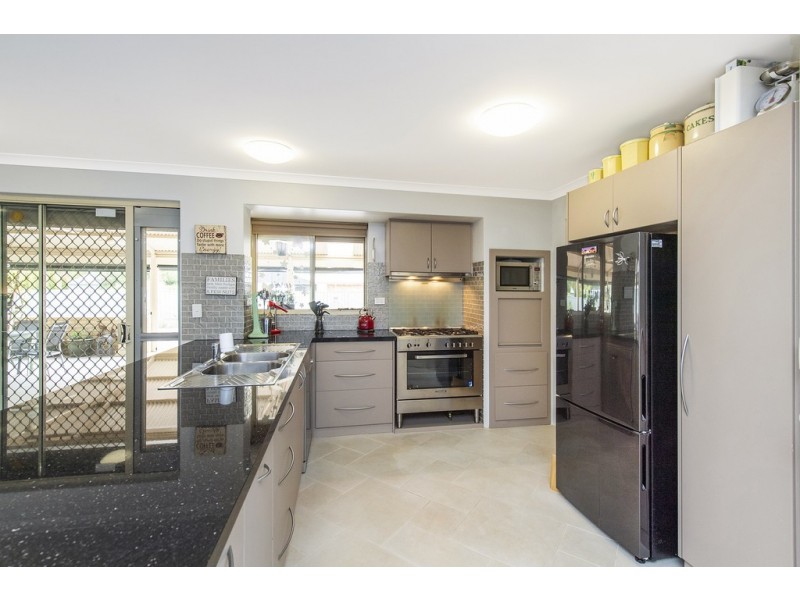 251 Lakes Road, Greenfields WA 6210