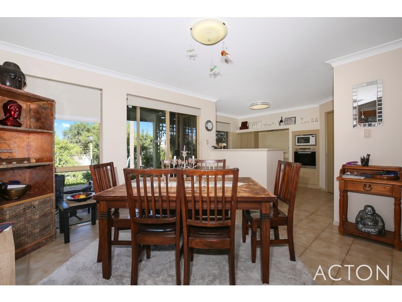 107 Leslie Street, Dudley Park WA 6210