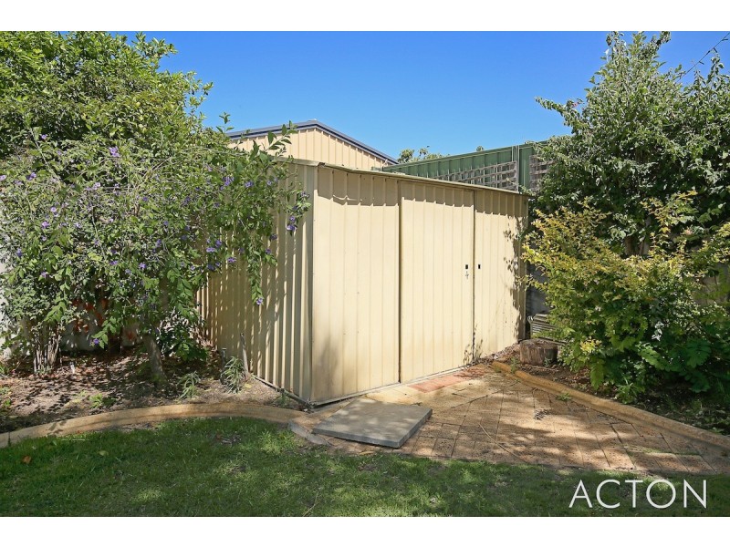 107 Leslie Street, Dudley Park WA 6210