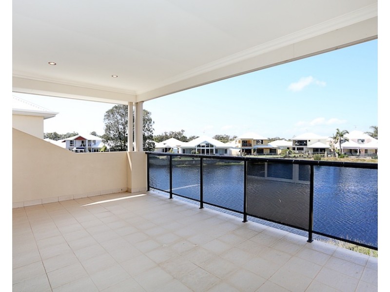 8A Sirrocco Drive, Erskine WA 6210
