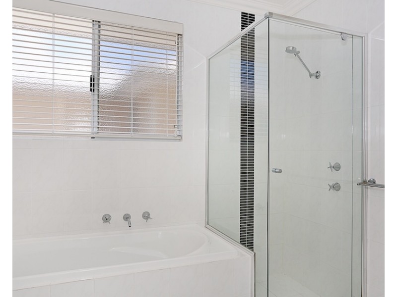 8A Sirrocco Drive, Erskine WA 6210