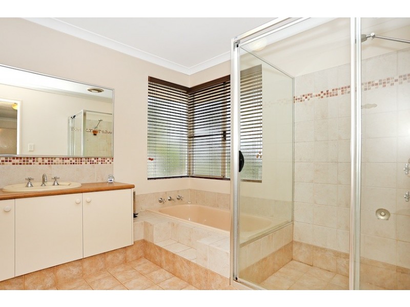 14 Crescent Drive, Bouvard WA 6211