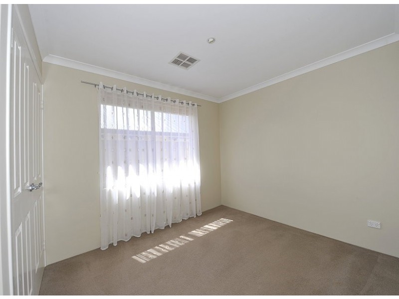 54 Seascapes Boulevard, Halls Head WA 6210