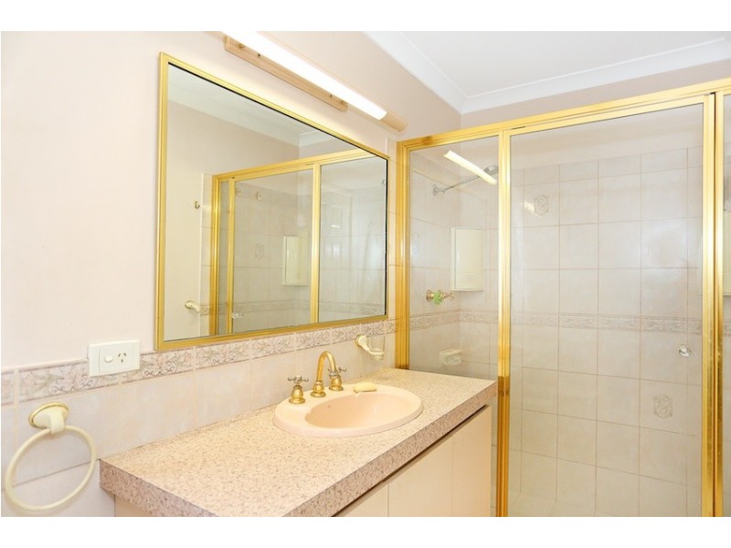 99 Peelwood Parade, Halls Head WA 6210