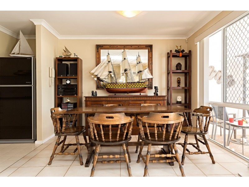 77 Waterside Drive, Dudley Park WA 6210