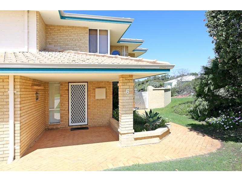 6 Nelson Street, Halls Head WA 6210