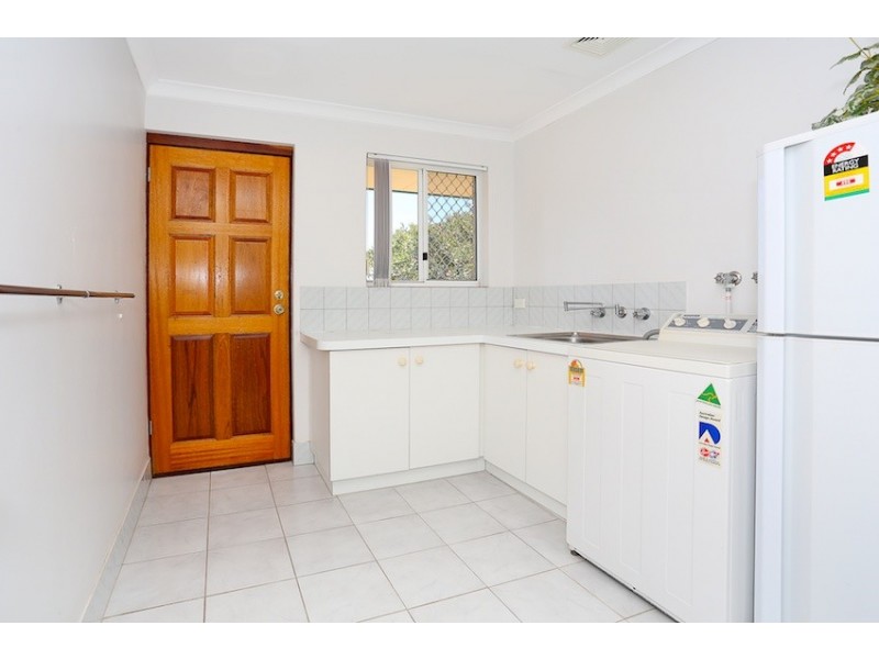 6 Nelson Street, Halls Head WA 6210