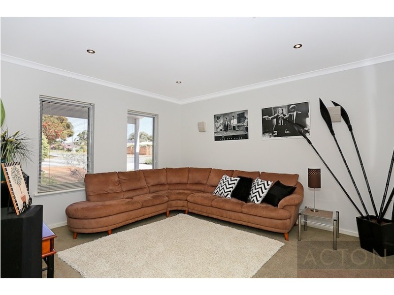 14 Duke Street, Falcon WA 6210