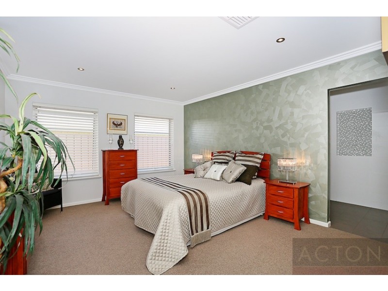 14 Duke Street, Falcon WA 6210