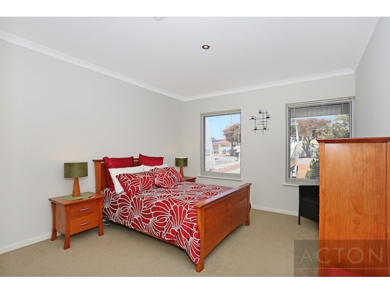 14 Duke Street, Falcon WA 6210