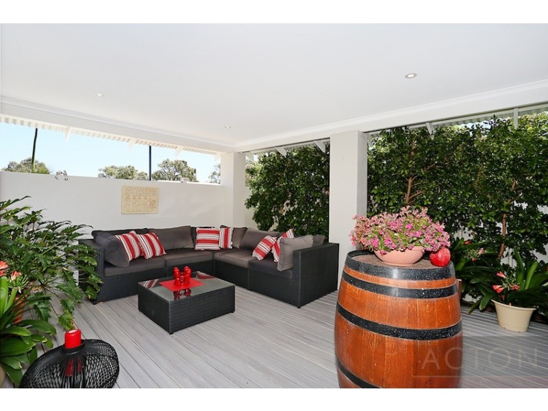 14 Duke Street, Falcon WA 6210