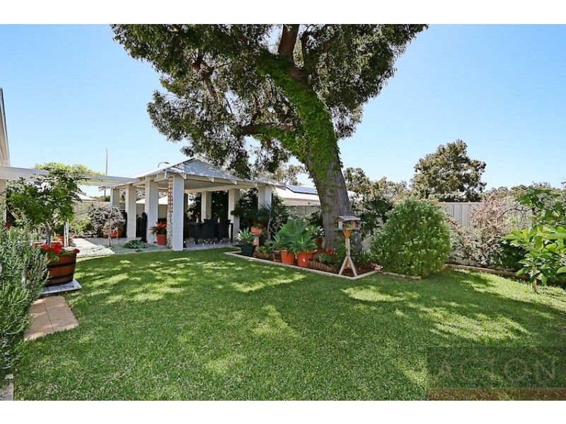 14 Duke Street, Falcon WA 6210